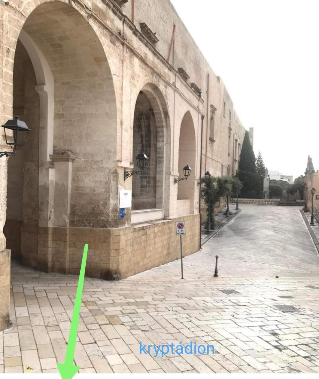 Kryptadion Villa Grottaglie Luaran gambar