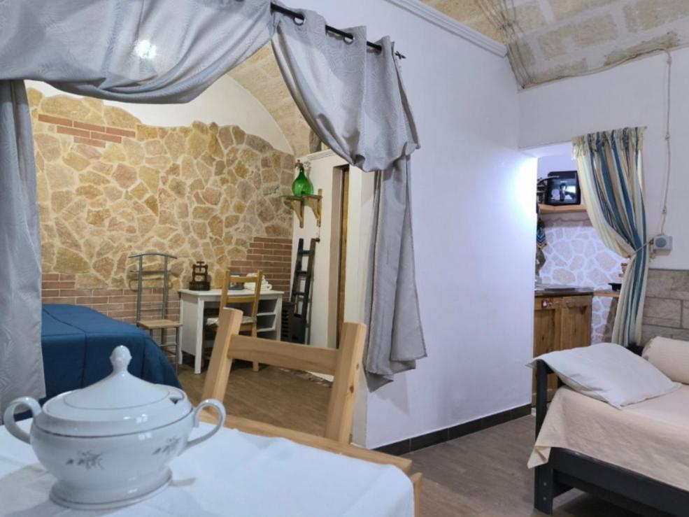 Kryptadion Villa Grottaglie Luaran gambar